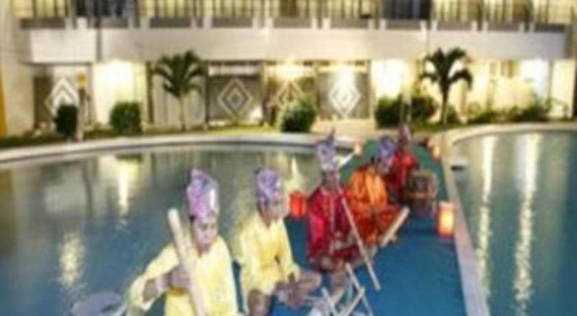 Palu Golden Hotel المظهر الخارجي الصورة