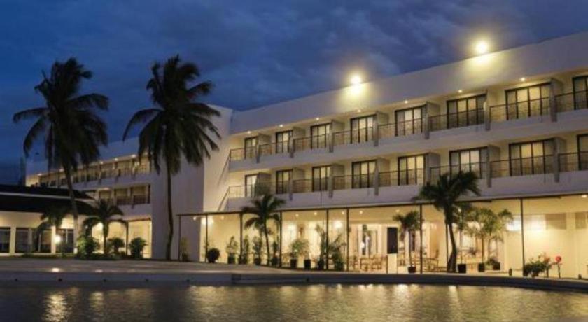 Palu Golden Hotel المظهر الخارجي الصورة